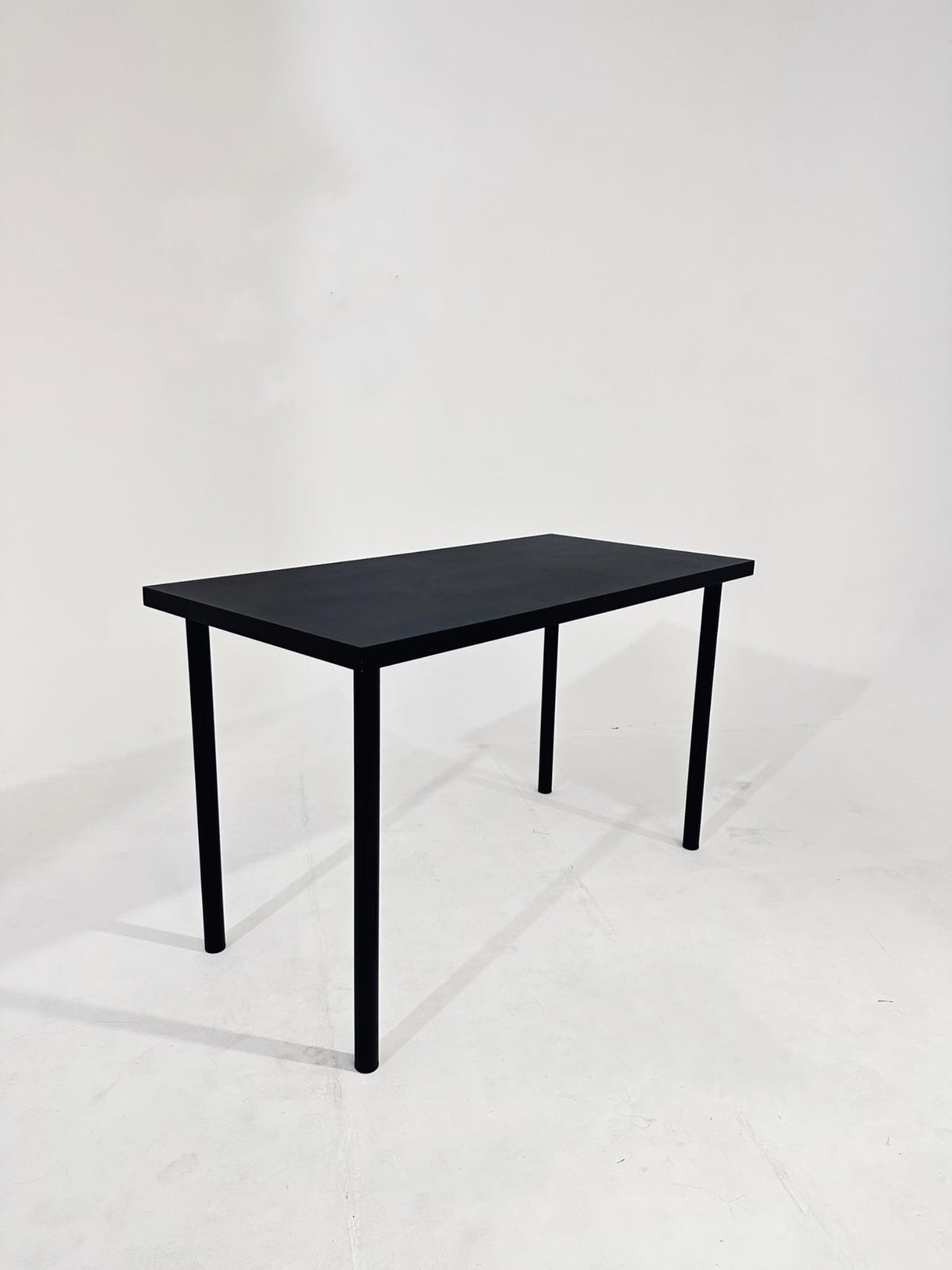 SiMLUX Simple Desk
